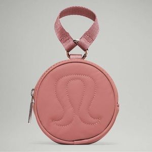 LOOKING FOR: Lululemon Logo Coin Pouch in Spiced Chai